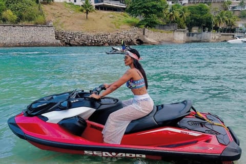 Rio de Janeiro: Jet Ski Experience with Caipirinha