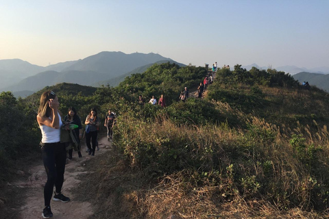 Hong Kong: Dragon's Back Hike
