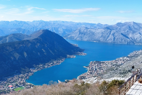 Depuis Budva/Kotor : Circuit des points forts du Monténégro et croisière sur le lac