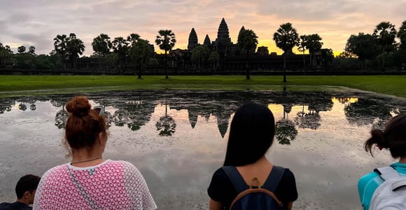 2-Day Angkor Wat Sunrise Tour and Kulen Mountain with Picnic