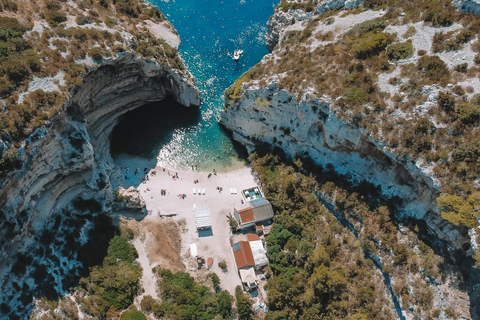 Split: Boat Tour to Blue Cave, Vis, Blue Lagoon, Hvar, Brač