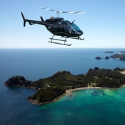 Bay of Islands: Scenic Heli Tour to the Hole in the Rock Bay of Islands: Scenic Heli Tour to the Hole in the Rock