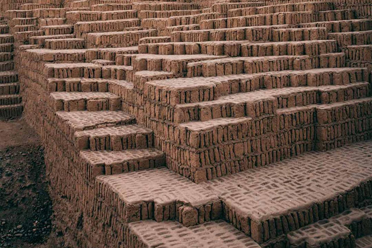 Lima: Expedition to Pachacamac and Huaca Pucllana Archaeology and History