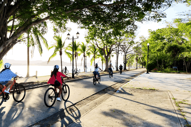 Fietsexpeditie Panama KanaalzoneFietstocht Panama Kanaal Zone