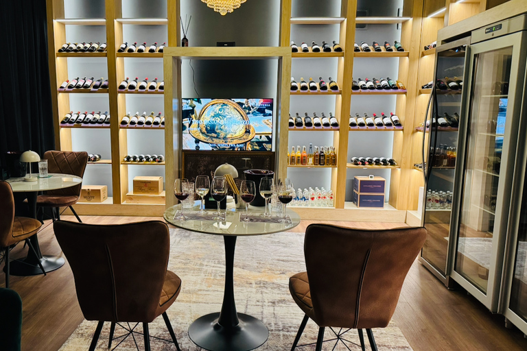 Vilnius: Wine Tasting Experience in the Old Town