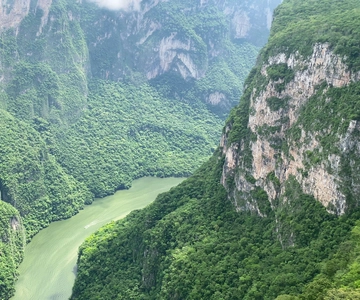Tuxtla Gutierrez: Sumidero Canyon Viewpoints-Chiapa de Corzo
