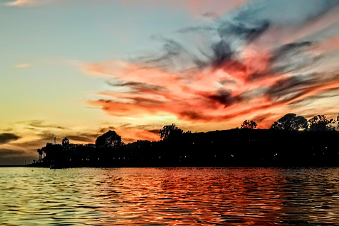 Marina del Rey: New Year's Eve, 4th of July Fireworks Cruise Marina del Rey: New Year's Eve, 4th of July Fireworks Cruise