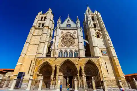 Tour guiado por la Catedral de León