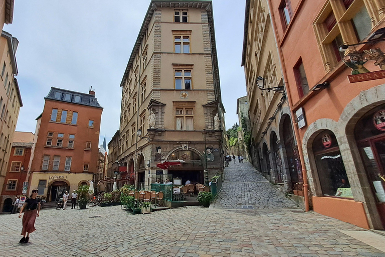 Big traboules in Little Lyon: private Tour