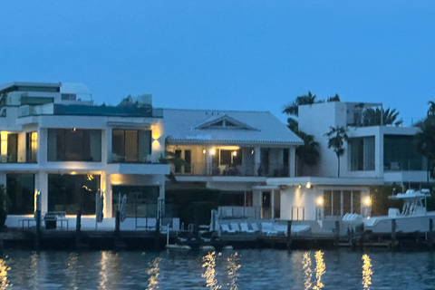 Mobsters & Miami River Mysteries: Crime, Corruption & Ghosts