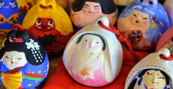 Kyoto: Traditional Clay Bell Painting Workshop