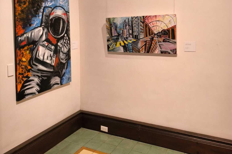 Medellín Through Time – City Sightseeing Tour | Subway, Metrocable, and Historic Center