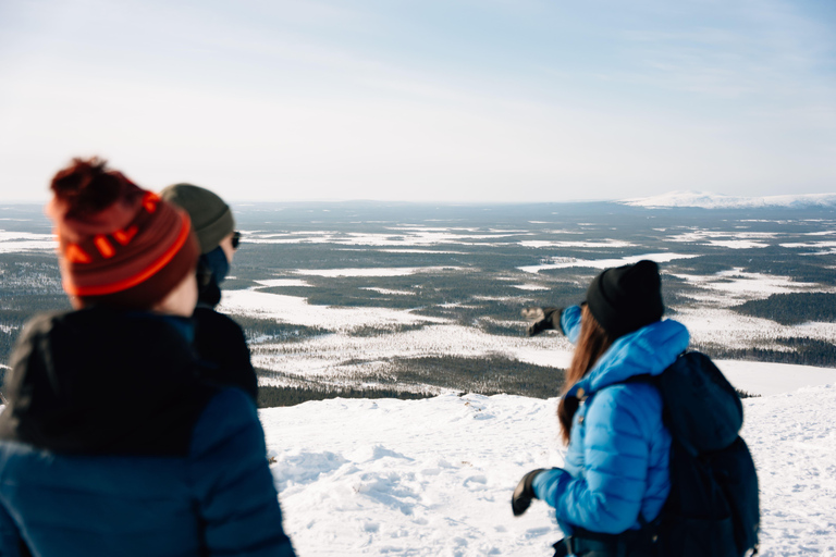 Levi: Snowshoeing Tour to Santa's Cabin with Sausage BBQ