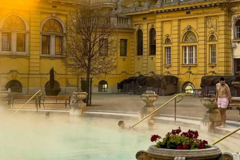 Budapest: Eintritt ins Széchenyi-Thermalbad mit privatem TransferBudapest: Széchenyi Thermal Bath Entry with Private Transfer