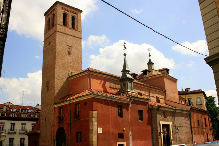 Madrid: Medieval History Walking Tour &amp; San Isidro Museum