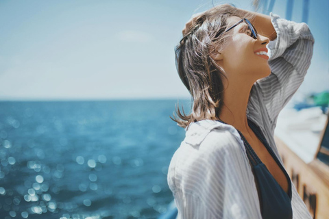 Heraklion Luxury Catamaran Dia Isla -Gourmet Lunch Top RatedPrincipal - Matin ou coucher de soleil