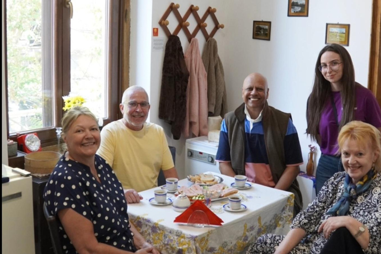 Bucharest: Communist Tour with Museum & Communist Appetizers