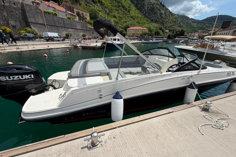 Kotor: Boka Bay Speedboat Tour with Breakfast & Lunch