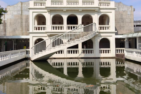 Depuis Guangzhou : excursion privée d&#039;une journée à JiangmenGuide pour les autres langues