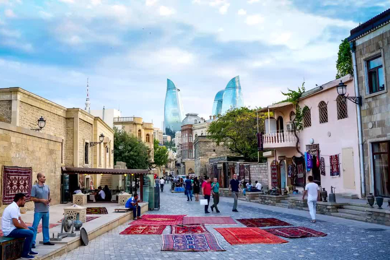 Tour guidato della città vecchia a piedi