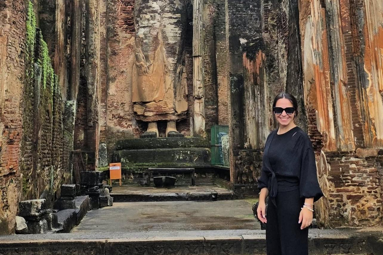 Sigiriya to Anuradhapura & Polonnaruwa – Full Day Tour