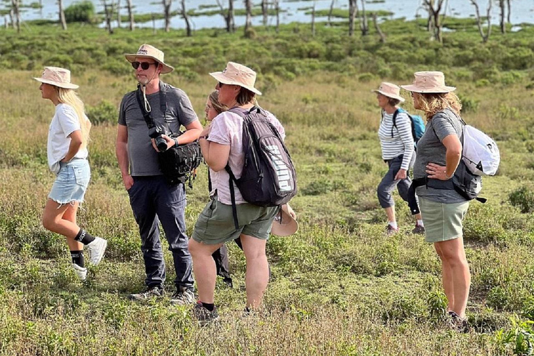 Nairobi: Crescent Island Walking Safari and Lake Naivasha Shared: Crescent Island and Lake Naivasha without Entry Fee