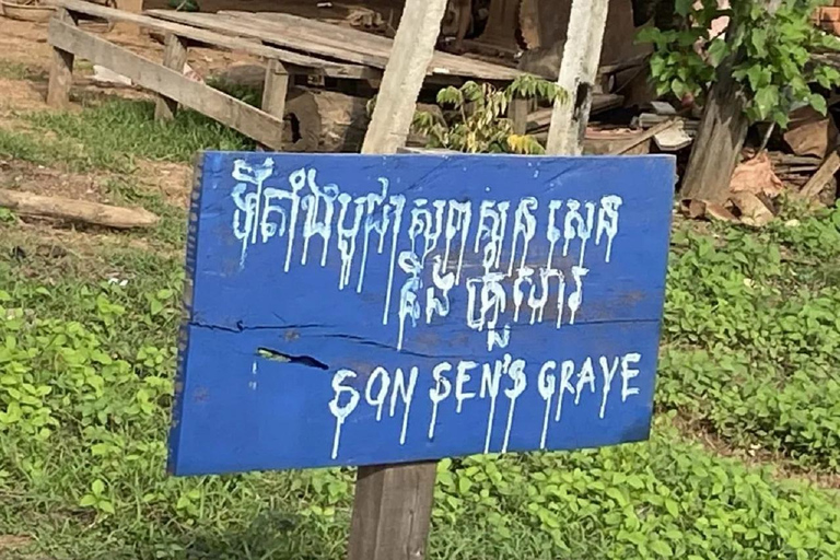 Private Tour to Anlong Veng (Khmer Rouge Stronghold)