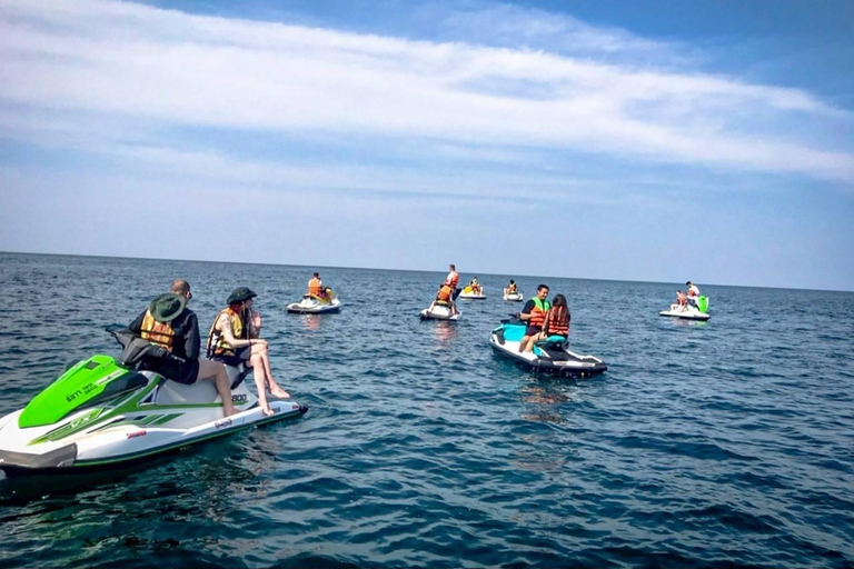 Phuket: Jet Ski Tour Patong Beach with 9 Check-in Points Have fun with a trip to 9 check-in points on Phuket Island.