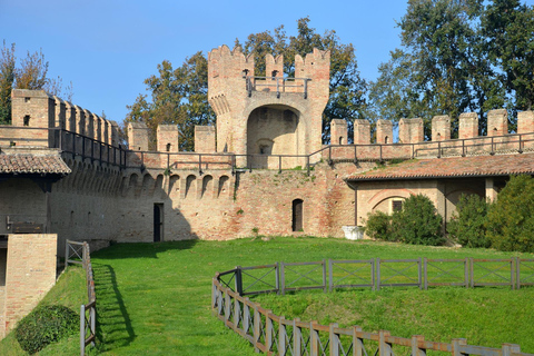 Gradara: Entry Ticket to Rocca with Audio Guide App