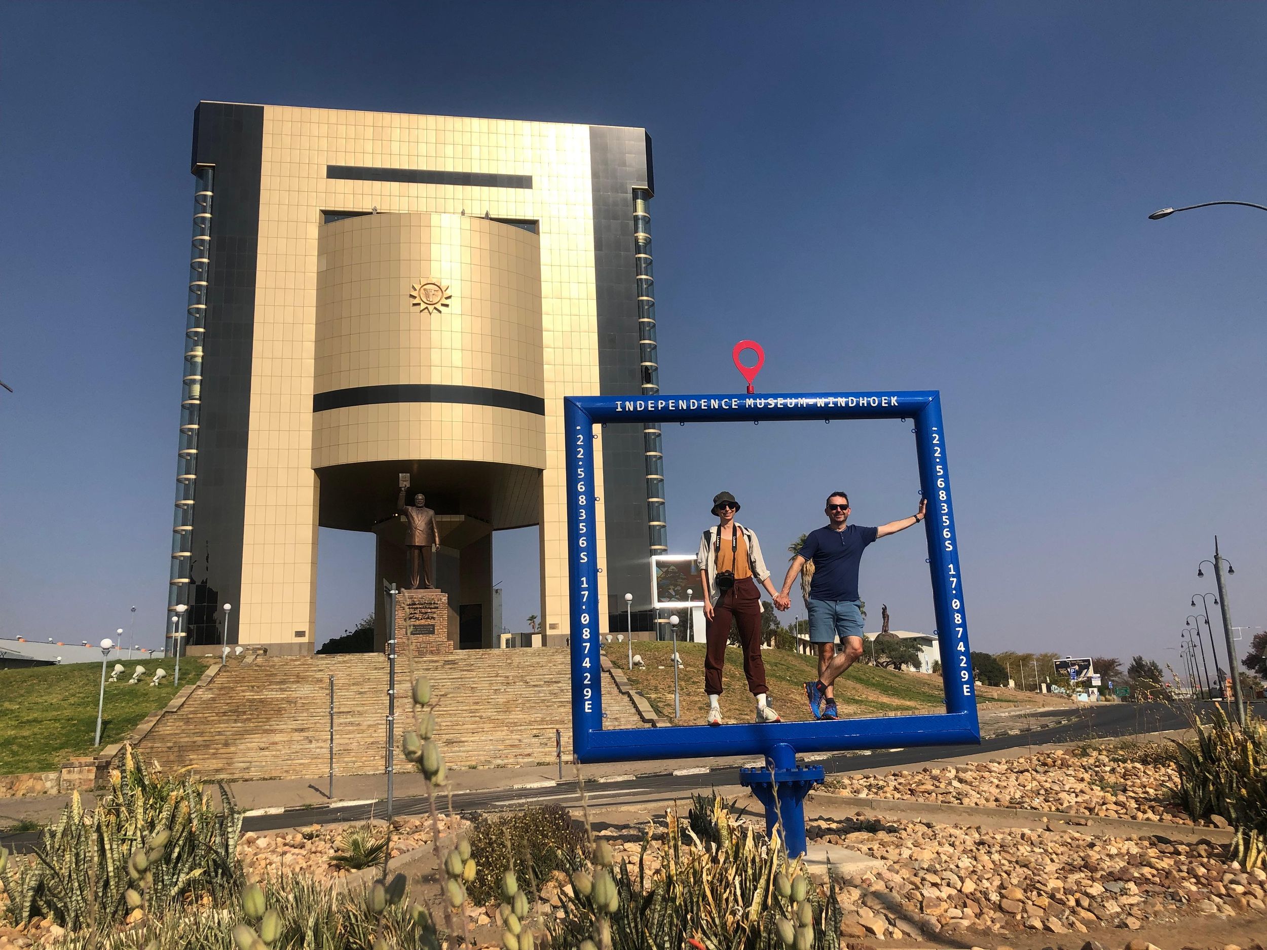 Windhoek: Stadtführung & Township Tour. Fahrzeug, Guide, Kapana