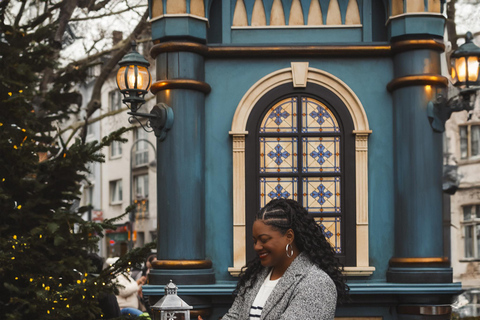 Fotoshooting auf dem Kölner Weihnachtsmarkt mit einem lokalem Fotografen