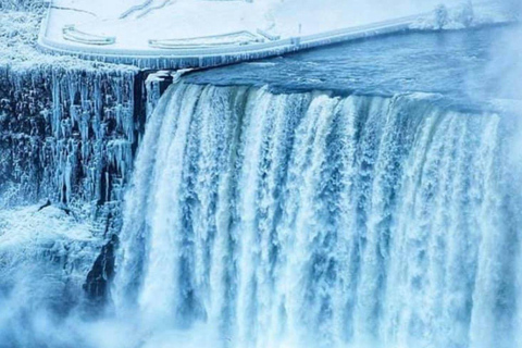 Depuis Toronto : Visite des merveilles hivernales des chutes du Niagara