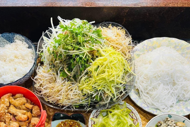 Hue Street Food Adventure – Eat, Walk & Explore Like a Local Private Group