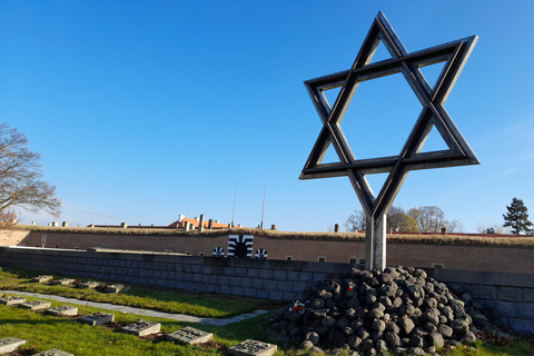 Visite privée d'une demi-journée au camp de concentration de Terezin