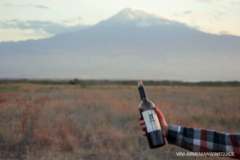 Khor Virap and Noravank with Tushpa and Momik Wine Tastings