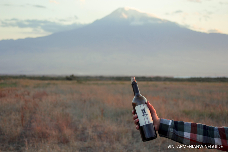 Khor Virap and Noravank with Tushpa and Momik Wine Tastings
