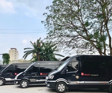 Ninh Binh: Transfer to or from Ha Long By Limousine Bus