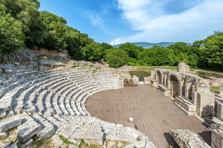 Desde Tirana/Durres: Excursión de un día a Saranda, Ksamil y ButrintiTour privado