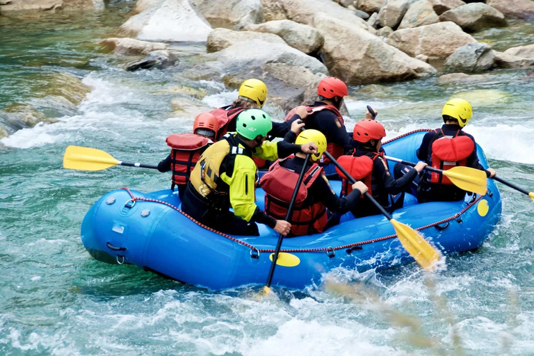Nuwara Eliya to Colombo Transfer with Rafting in Kitulgala