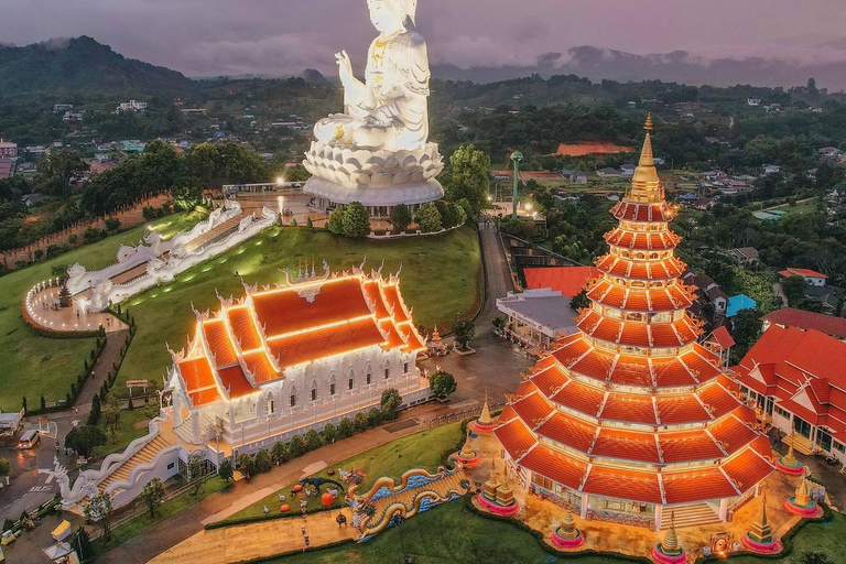 Chiang Mai> Chiang Rai Temples(White/Red/Blue) Day Tour
