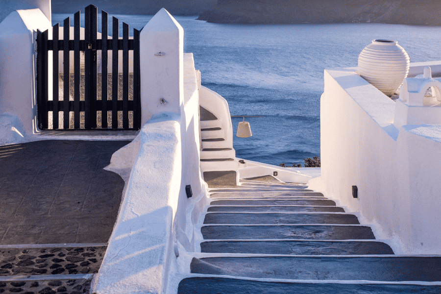 Von Rethymnon aus Santorin-Dörfer, Oia und Fira erkunden. Foto: GetYourGuide Von Rethymnon aus Santorin-Dörfer, Oia und Fira erkunden. Foto: GetYourGuide