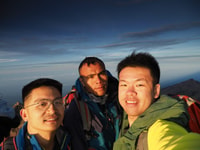 Mount Rinjani Trekking 3D / 2N Summit Lake Hotpring Best-seller - Housity