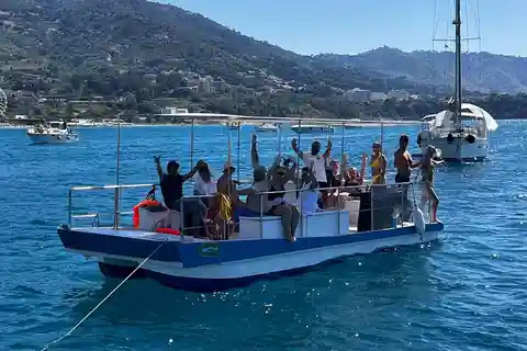 Catamaran tour along the Cefalù coast with aperitif and snorkeling