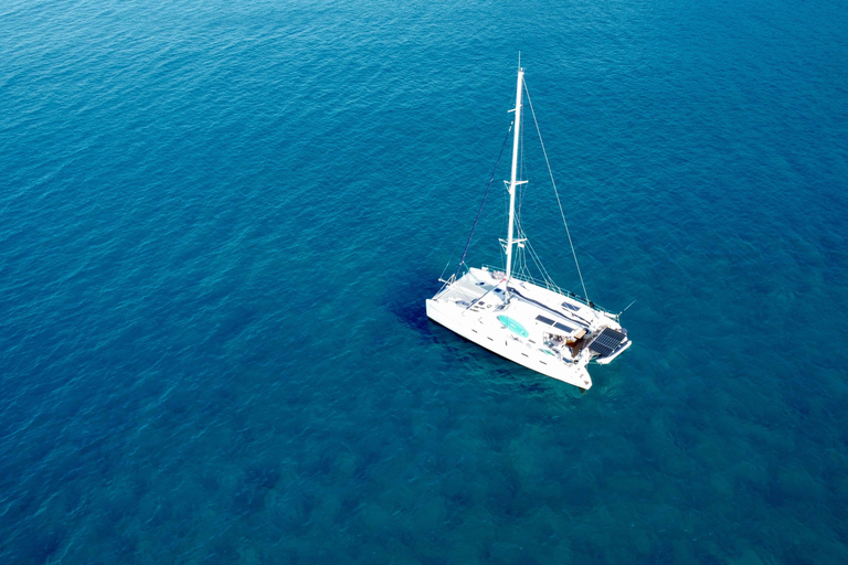 Private Catamaran: Sunset sailing & cocktails