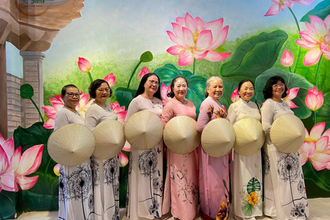 Da Nang: Experience Traditional Ao Dai Rental