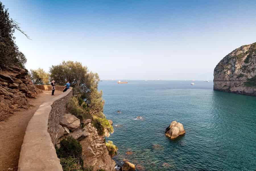 1-tägige Tour durch Béjaïa: Museen, Altstadt und Ausblicke auf die Küste. Foto: GetYourGuide 1-tägige Tour durch Béjaïa: Museen, Altstadt und Ausblicke auf die Küste. Foto: GetYourGuide