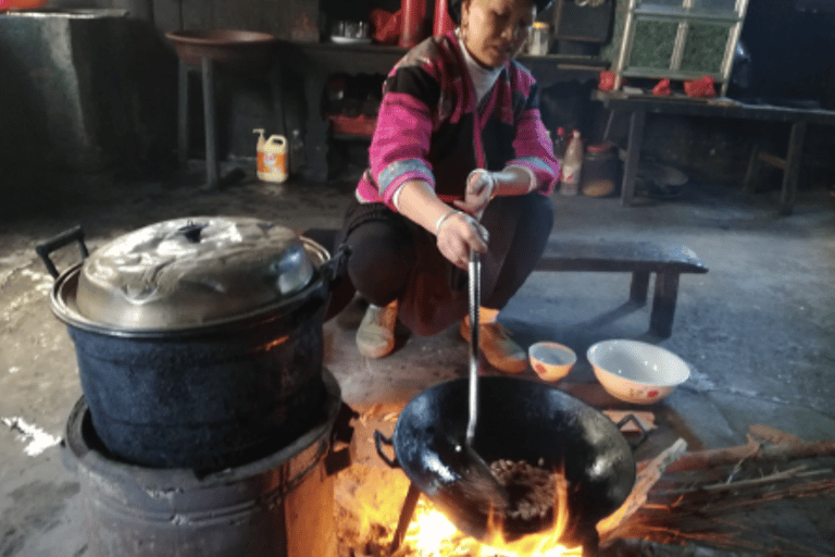 Guilin: Longji Rice Terraces Tour with Oil Tea & Lunch