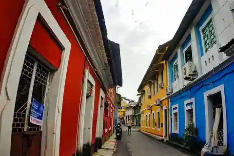 Panaji: Heritage Walking Tour in Fontainhas Latin Quarter