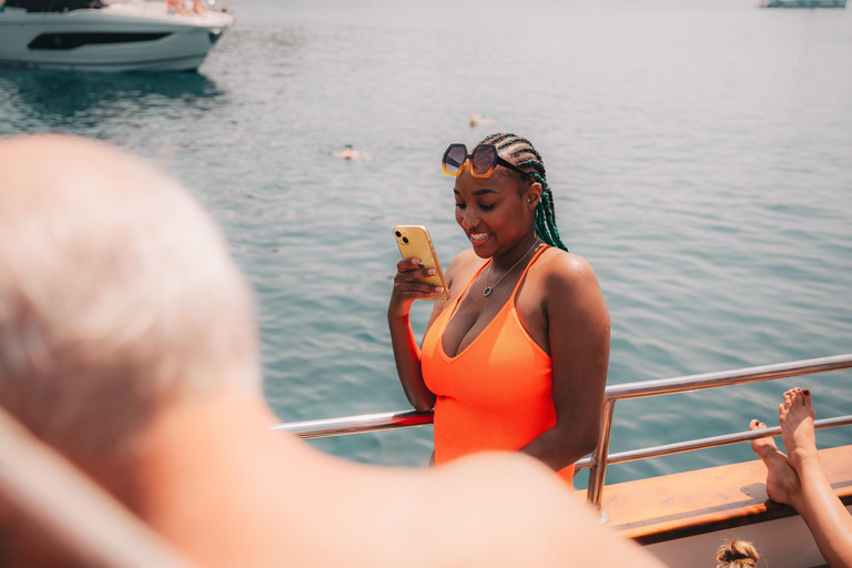 From Benitses/Lefkimmi: Blue Lagoon & Papanikolis Cruise Cruise with Transfer from Southern Corfu to Lefkimmi Port