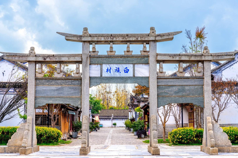 Kunming: Yunnan Ethnic Village & Western Hills Private Tour Private Tour with Pickup/Dropoff